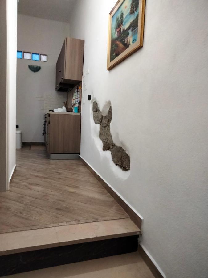 ヌーオロLa Casa Di Saraアパートメント エクステリア 写真
